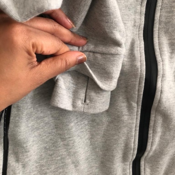 Champion women's Front Zip Jacket - Picture 3 of 8